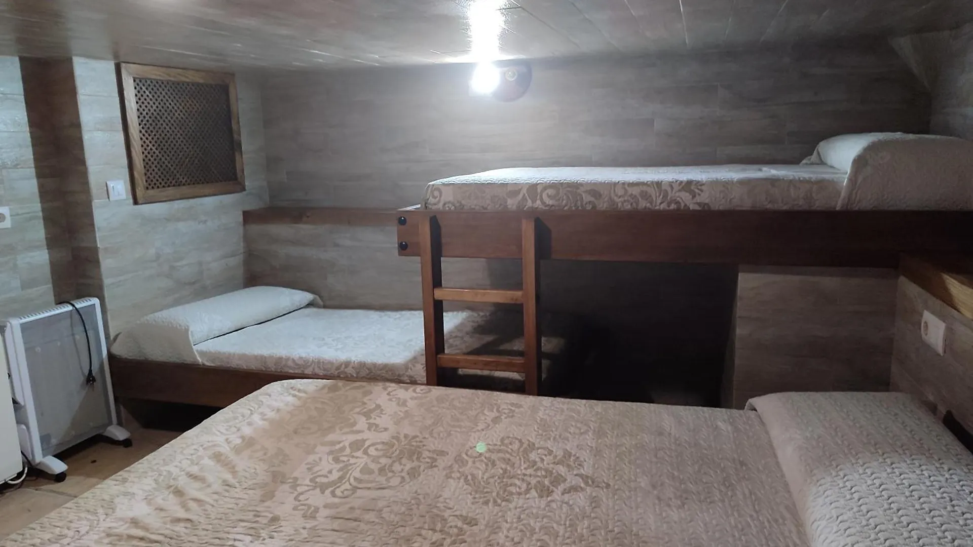 Casa Mirian Villa Arroyo Frio 0*,  Spain